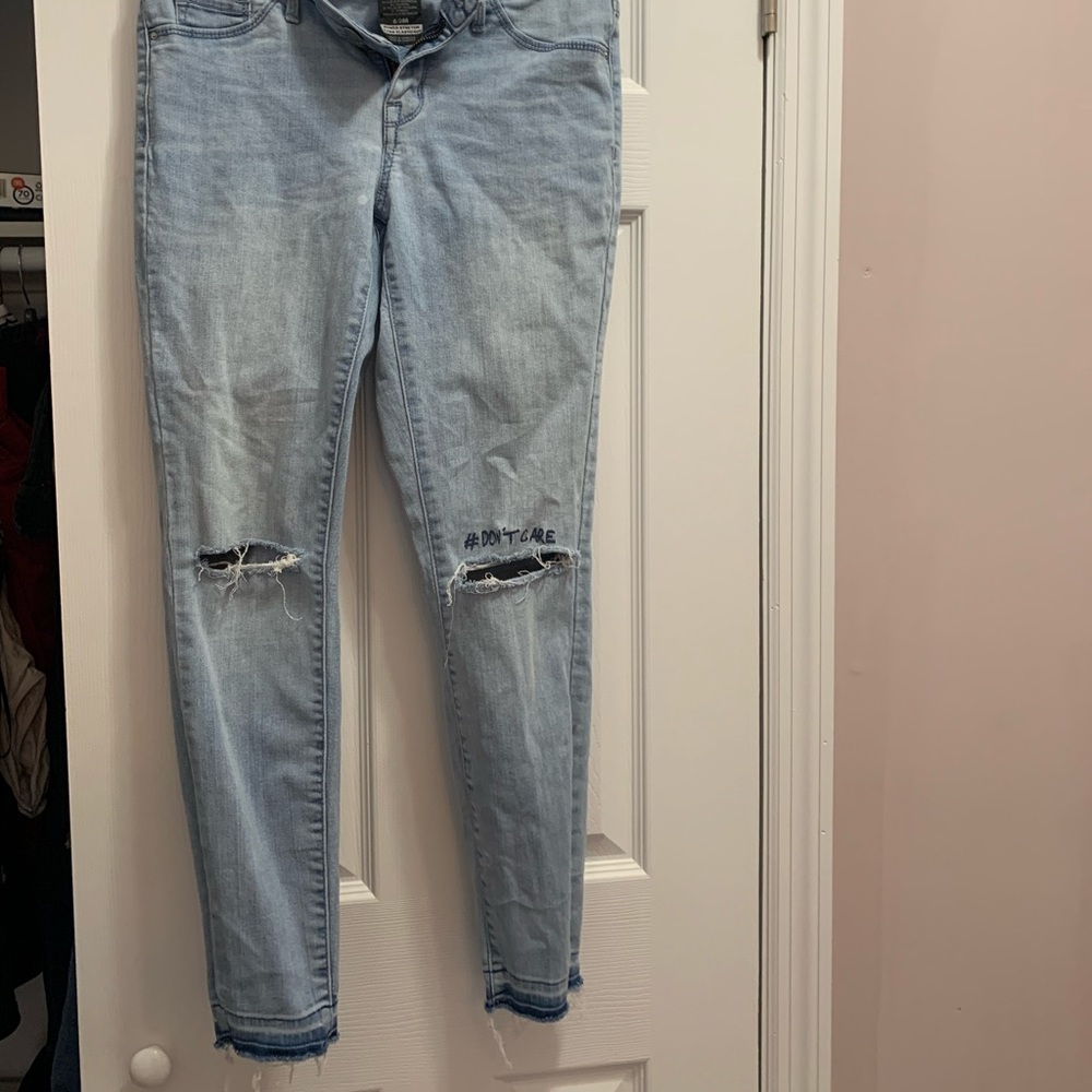 Jeans